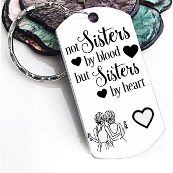 💖5 items for $25 Sale!💖 Sisters By Heart Silver Keychain Gift - Picture 1 of 4